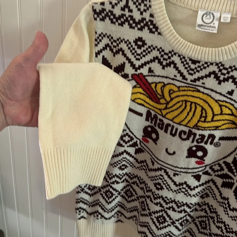 Maruchan Graphic Long Sleeve Sweater Like New sz Large